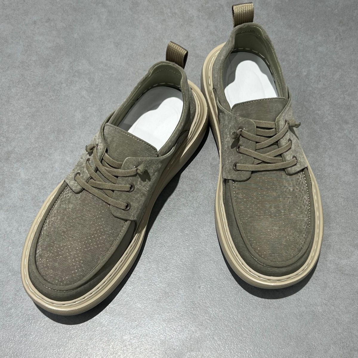 Men's Ice Silk Fabric Soft Breathable Lightweight Casual Shoes